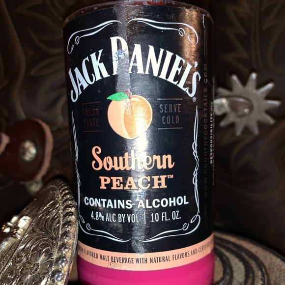 Handmade bottle candles - Picture 1 of 4